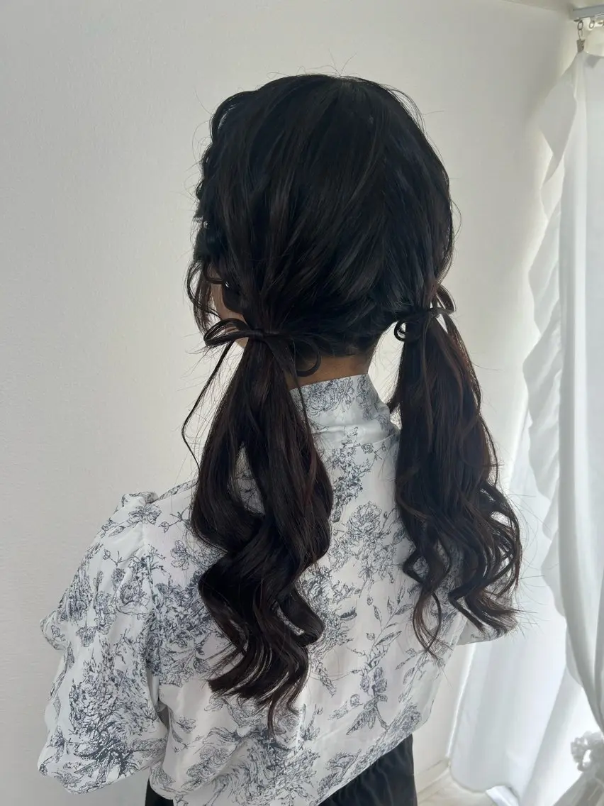 ロング ヘアアレンジ ツインテール 大羅 海比のヘアスタイル