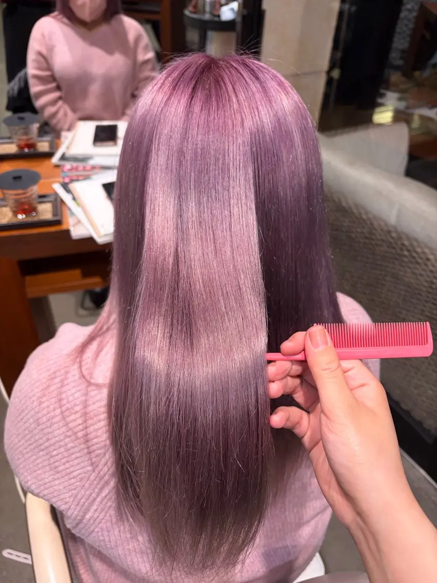 カラー ダブルカラー イルミナカラー ラベンダーカラー ピンクカラー ピンクラベンダー 名執 朋夏のヘアスタイル