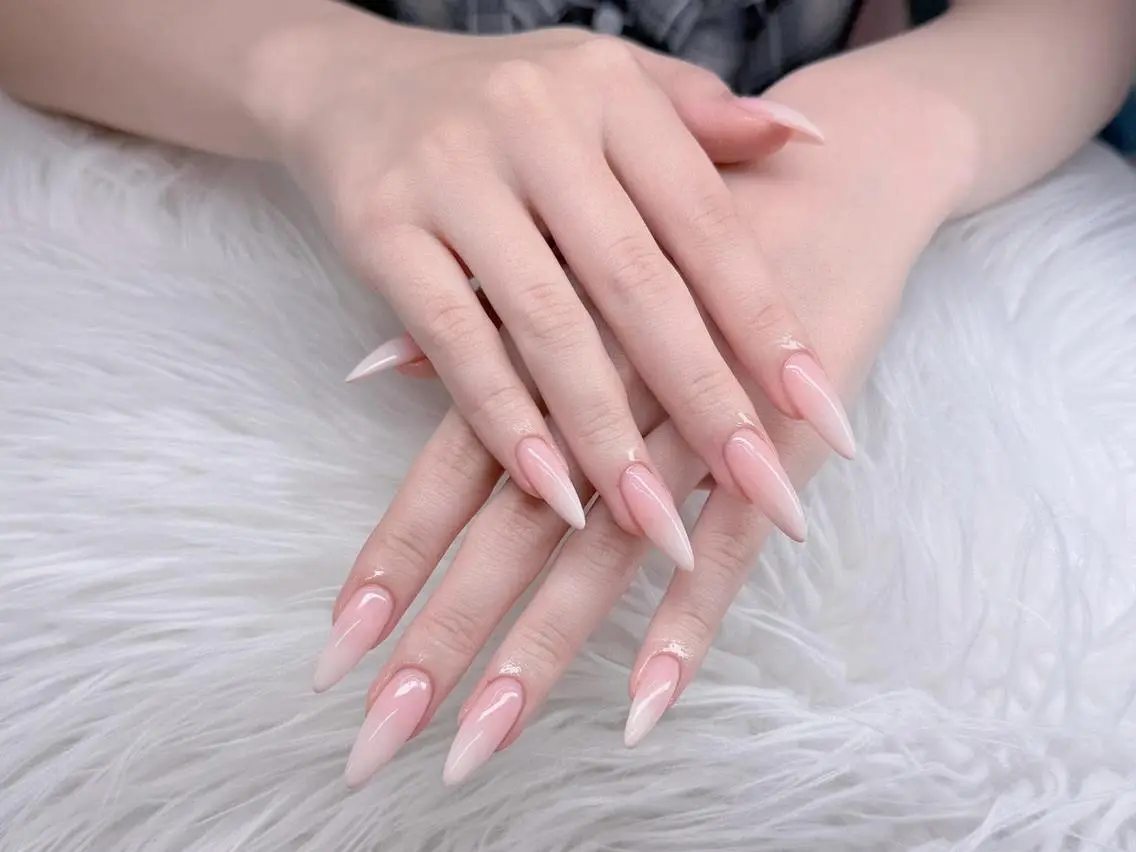 ネイル ガーリー 韓国ネイル 持ち込み リボン ワンホンネイル Melia Nail Nambaのネイルデザイン