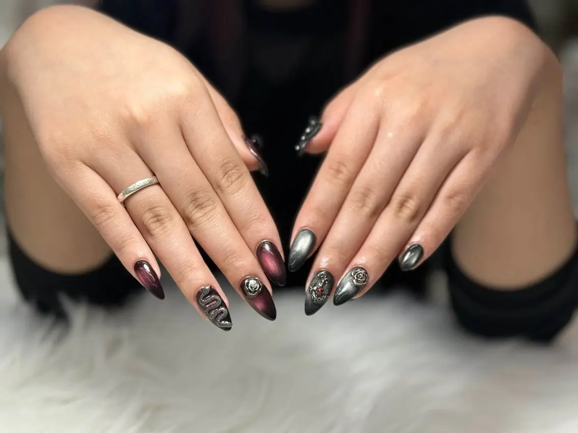 ネイル AURA NAILのネイルデザイン