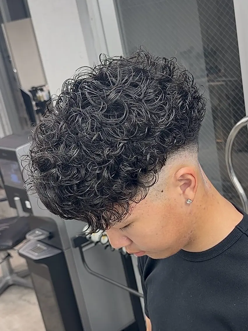 パーマ メンズ スペインカール カット パーマ 【OVARL】武田 まなみのヘアスタイル