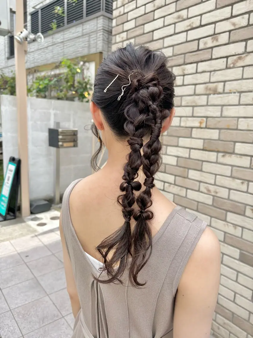 【朝☀️9:00〜🆗】トレンドヘアアレンジ🎀🤍(デザインご相談ください❕)結婚式/お呼ばれ/推し活/ライブの写真