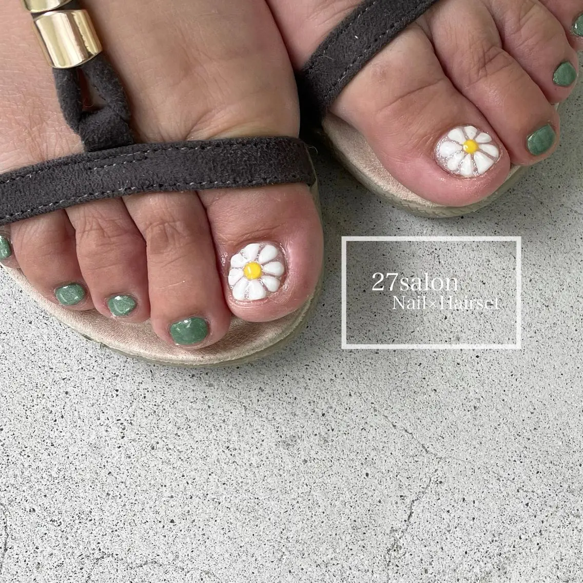 ネイル フラワーネイル ぷっくりネイル 27salon yuinaのネイルデザイン