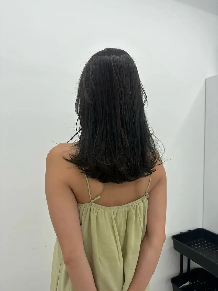 セミロング カラー キッズ カット ヘアカラー トリートメント オトナヘア🌸 harukaのヘアスタイル