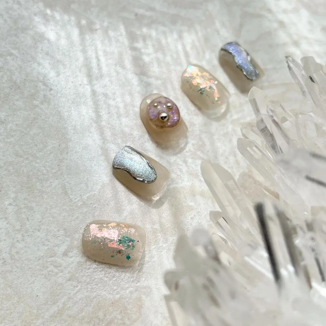 ネイル マグネットネイル ニュアンスネイル ショートネイル gemickle nailのネイルデザイン