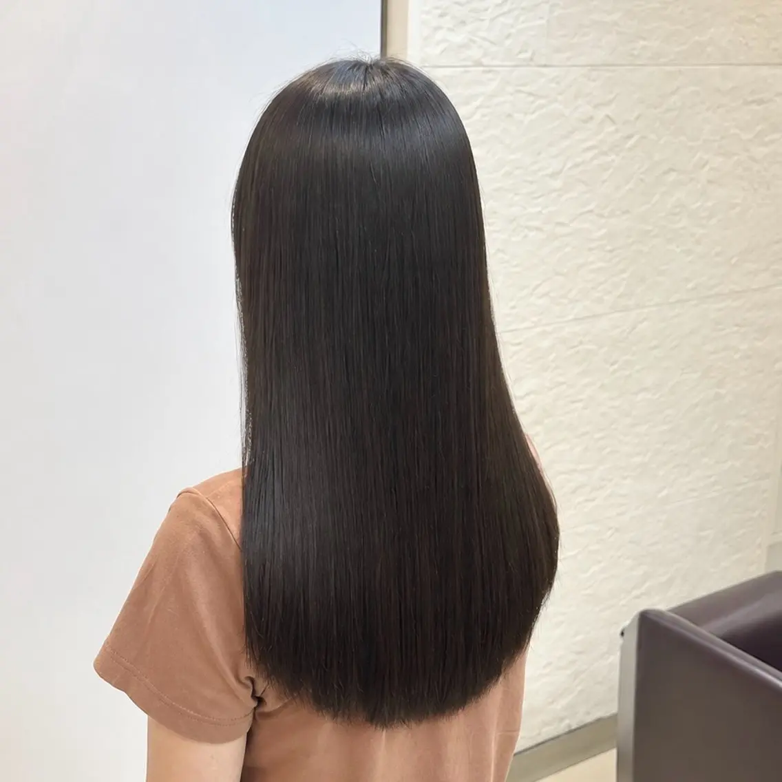 ロング 村下 莉央のヘアスタイル