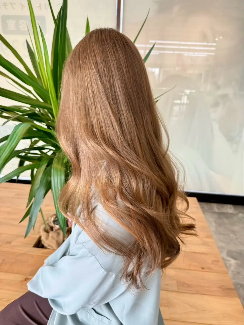 ロング ヘアカラー 🧋ミルクティーカラ ー🧋特化小林拓登のヘアスタイル