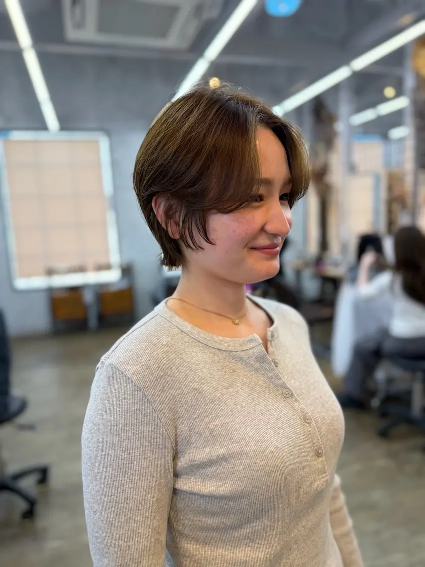ショート サ チのヘアスタイル