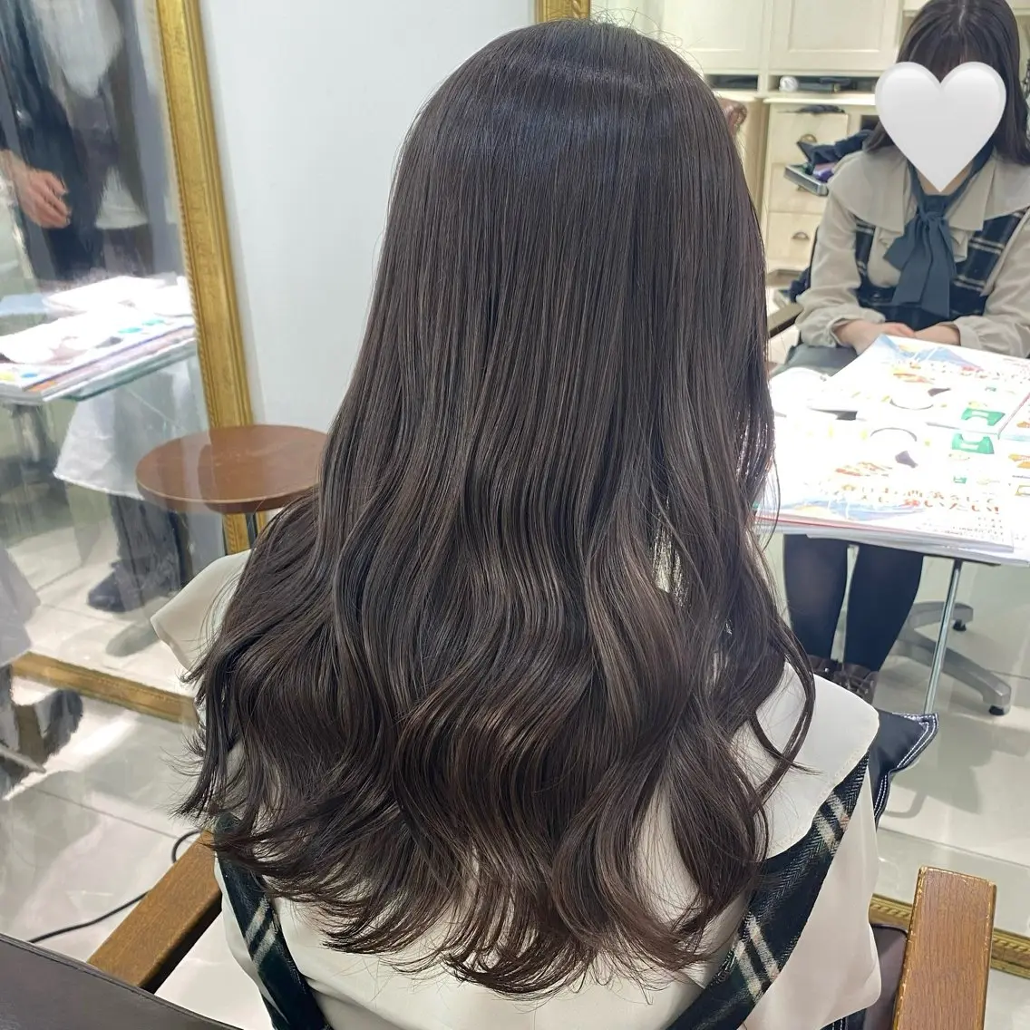 ロング カラー ヘアアレンジ 透明感カラー ai🫧🪞のヘアスタイル
