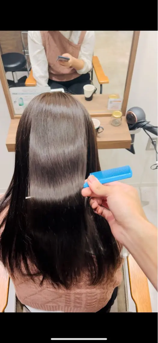 セミロング カット 縮毛矯正 トリートメント 朝5分でキマる艶髪 /ヤマダのヘアスタイル
