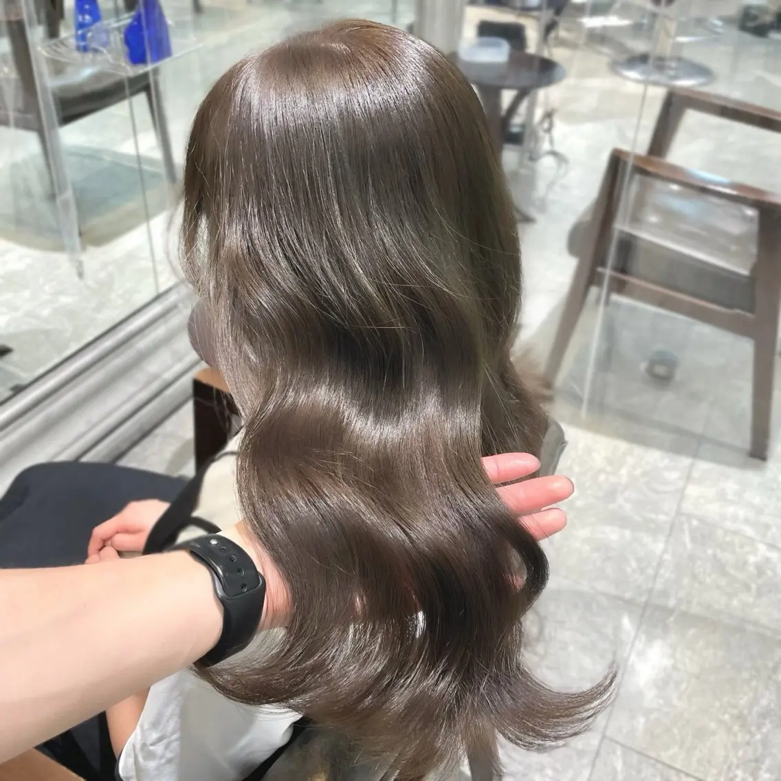 ロング カラー ヘアアレンジ 🎀ハイトーン・艶 カラー HANA🎀のヘアスタイル