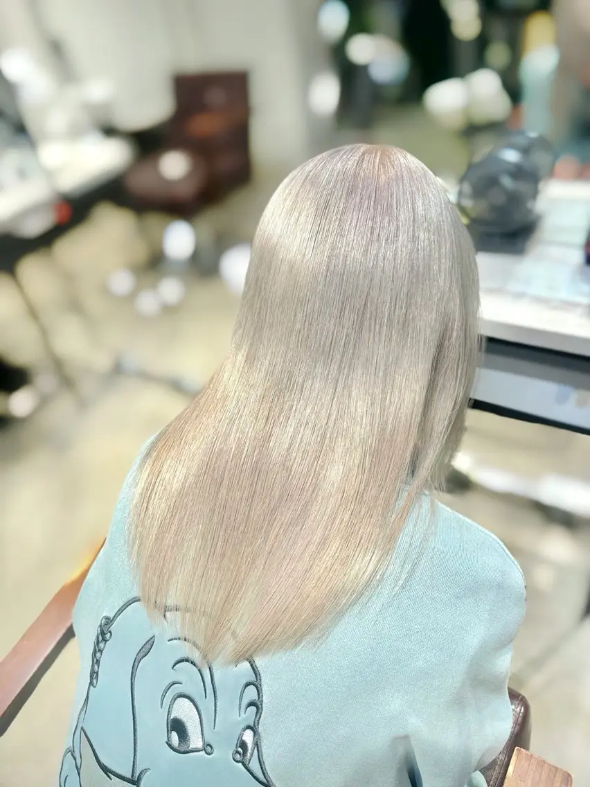 ロング カラー カット ヘアカラー トリートメント 🌻名古屋🌻 🫧ハイトーン🫧のヘアスタイル