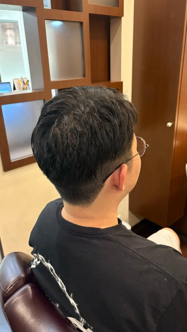 ミディアム メンズ コンダ フウマのヘアスタイル