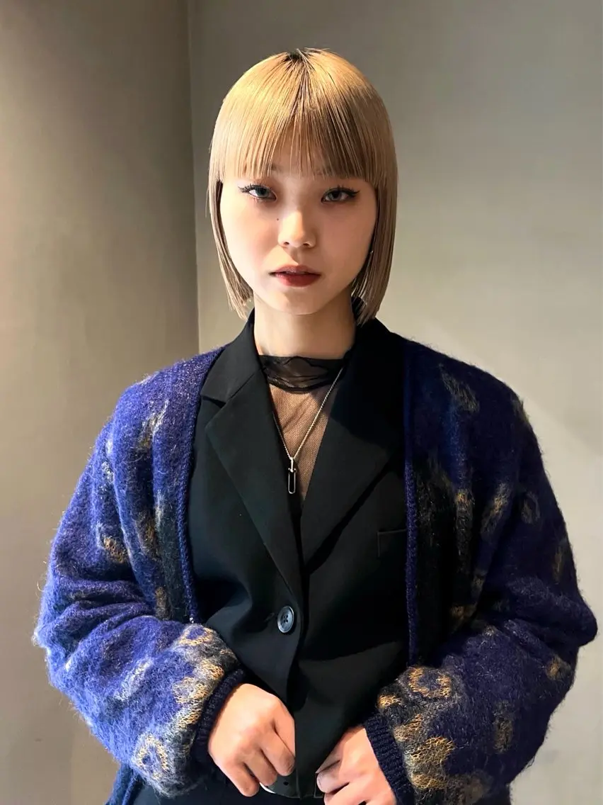 ショート カラー ベージュカラー ミルクティーベージュ ボブ カット ヘアカラー トリートメント Kaito🐶 /デザイン/レイヤーのヘアスタイル