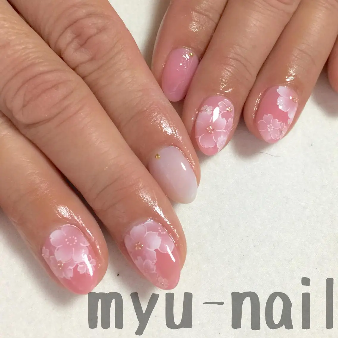 ネイル アートネイル 桜ネイル ハンドネイル ホームサロン myu-nailのネイルデザイン