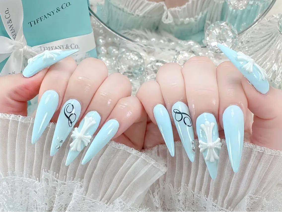 ネイル ハンドネイル ハンドケア Nova Nail Nambaのネイルデザイン