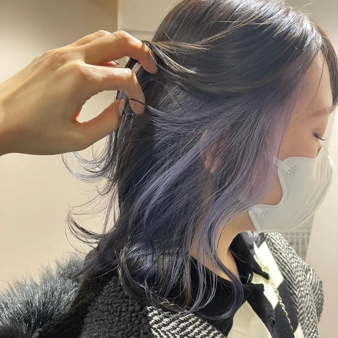 ショート カラー ブルーカラー ブルーバイオレット インナーカラー バイオレットカラー ヘアカラー 松井那津子 /ハイライトブリーチのヘアスタイル