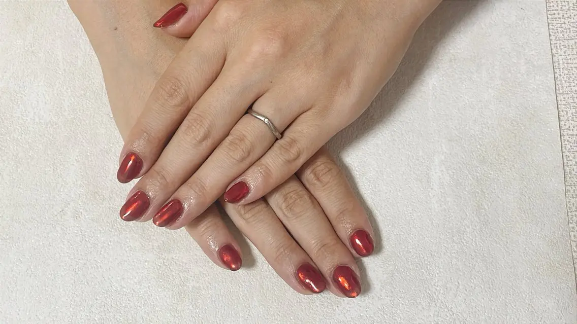 ネイル オーロラネイル フットネイル フレンチネイル ジェルネイル マグネットネイル ハンドネイル mogunail &blowのネイルデザイン
