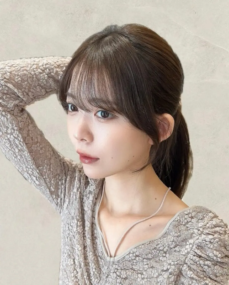 セミロング 顔まわりレイヤー 顔周りカット レイヤーカット 小顔カット カット ヘアカラー トリートメント 🧡くびれヘア/前髪 顔周り🧡久原結衣のヘアスタイル