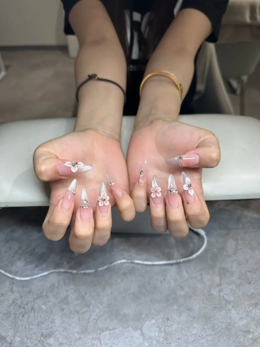 ネイル ハンドネイル IROHA NAIL akoのネイルデザイン