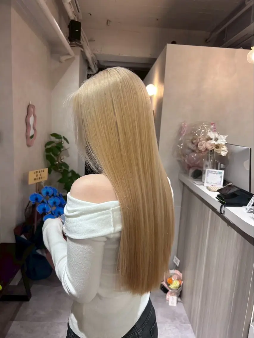 ロング SigmaLatte _momokaのヘアスタイル
