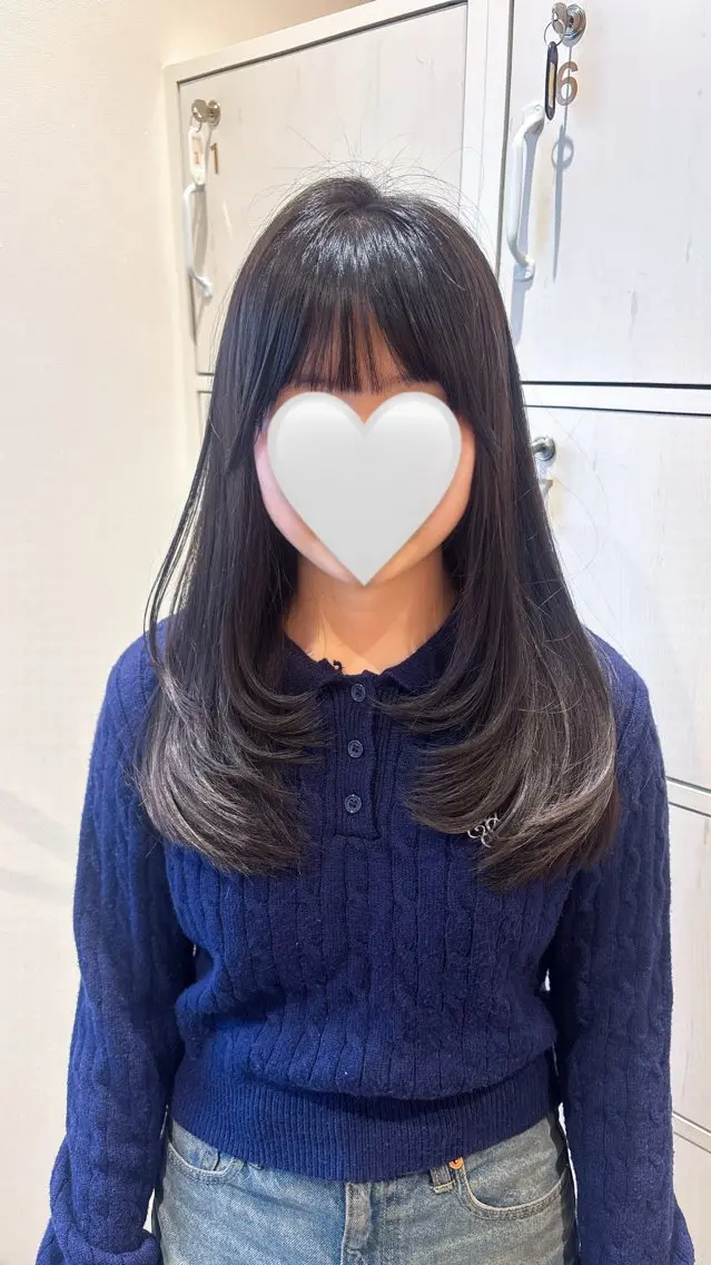ロング レイヤーカット 大橋 彩香のヘアスタイル