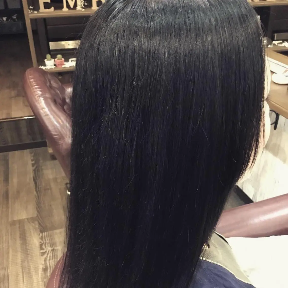 セミロング カラー パーマ 金崎 新吾のヘアスタイル