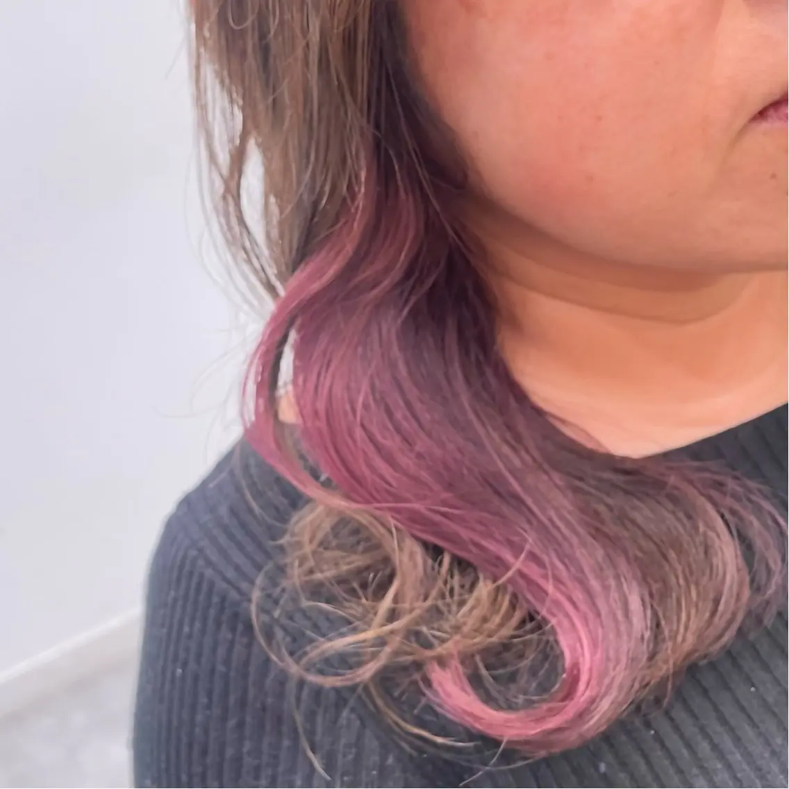 ミディアム カラー ピンクカラー ヘアカラー トリートメント ヘッドスパ 【透明感カラー🩶】 津田和希のヘアスタイル