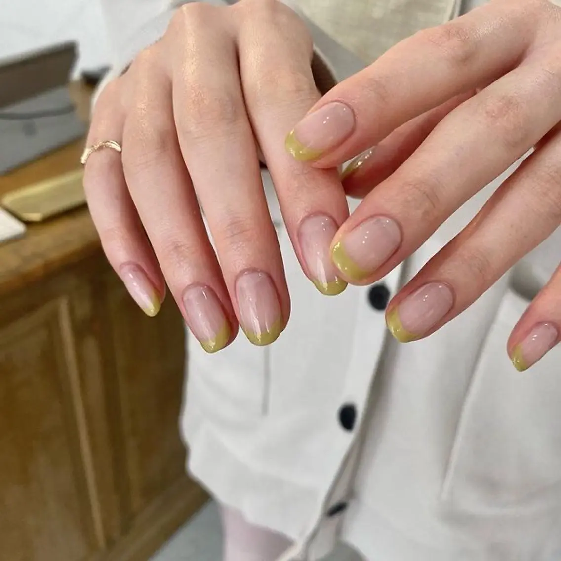 ネイル ハンドネイル 🦋y y Nail 🤍のネイルデザイン