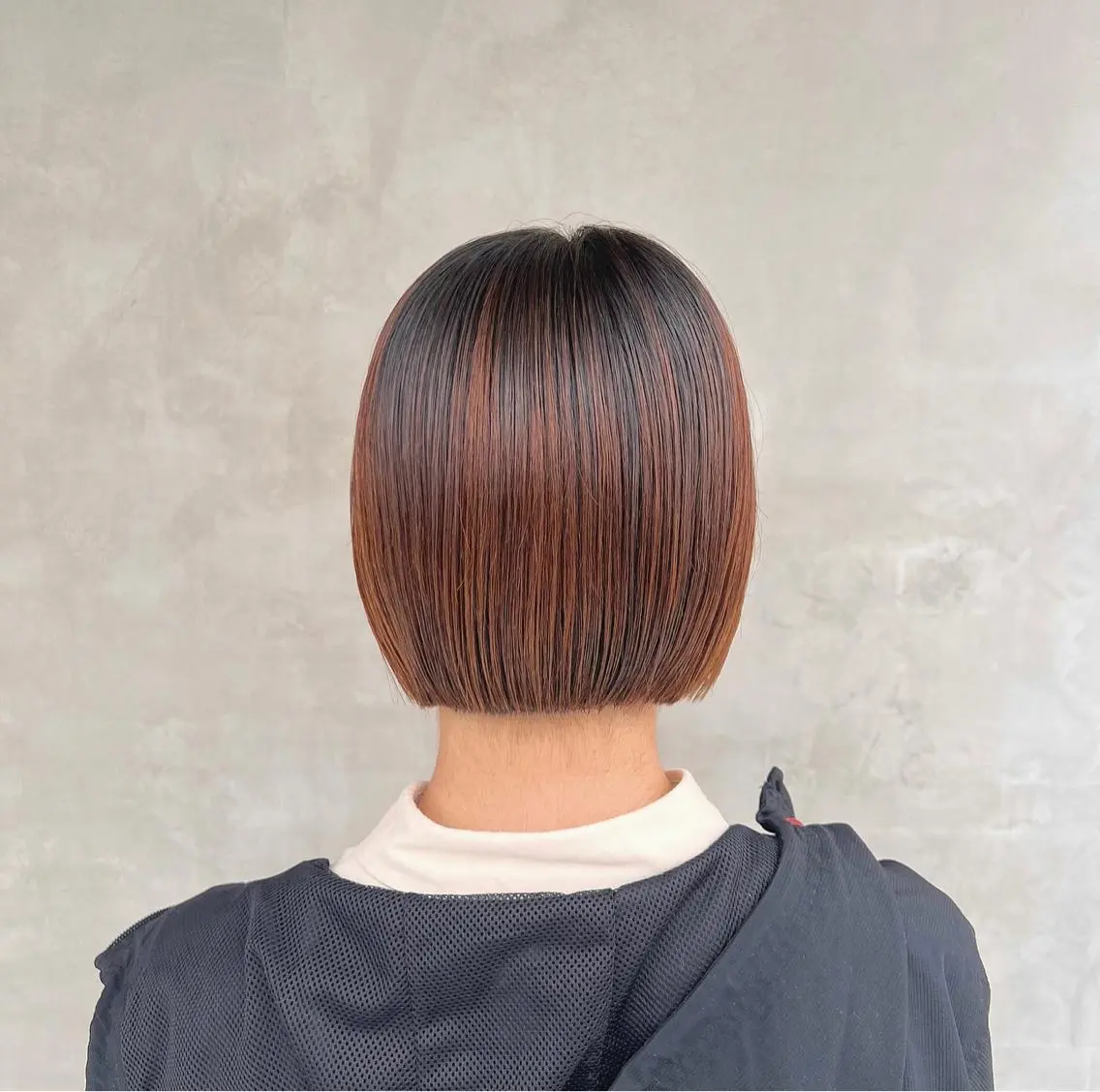 ショート ボブ 切りっぱなしボブ 👩🏼ミニボブのヘアスタイル