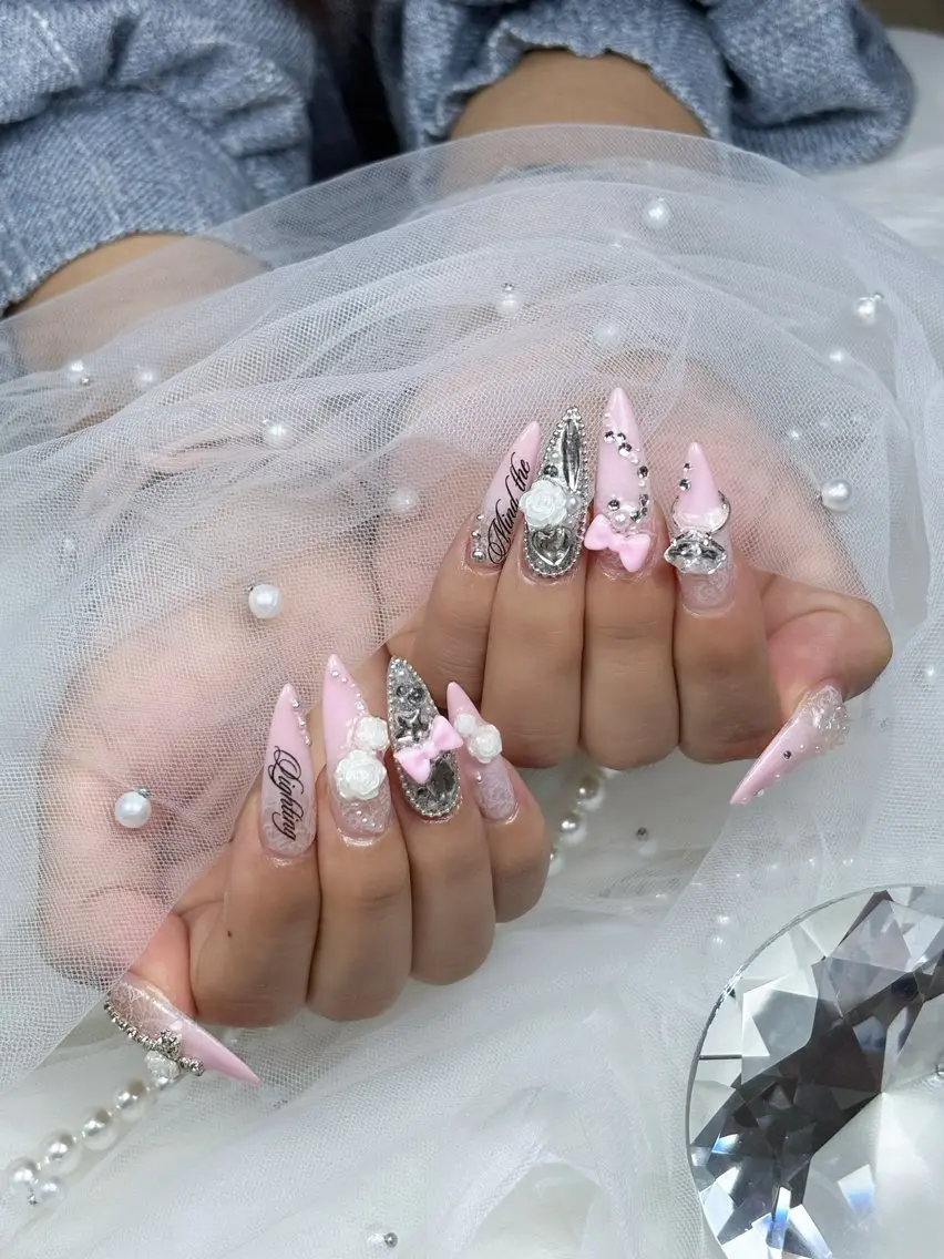 ネイル フレンチネイル ジェルネイル 韓国ネイル マグネットネイル ニュアンスネイル ハンドネイル Sully Nail Labのネイルデザイン