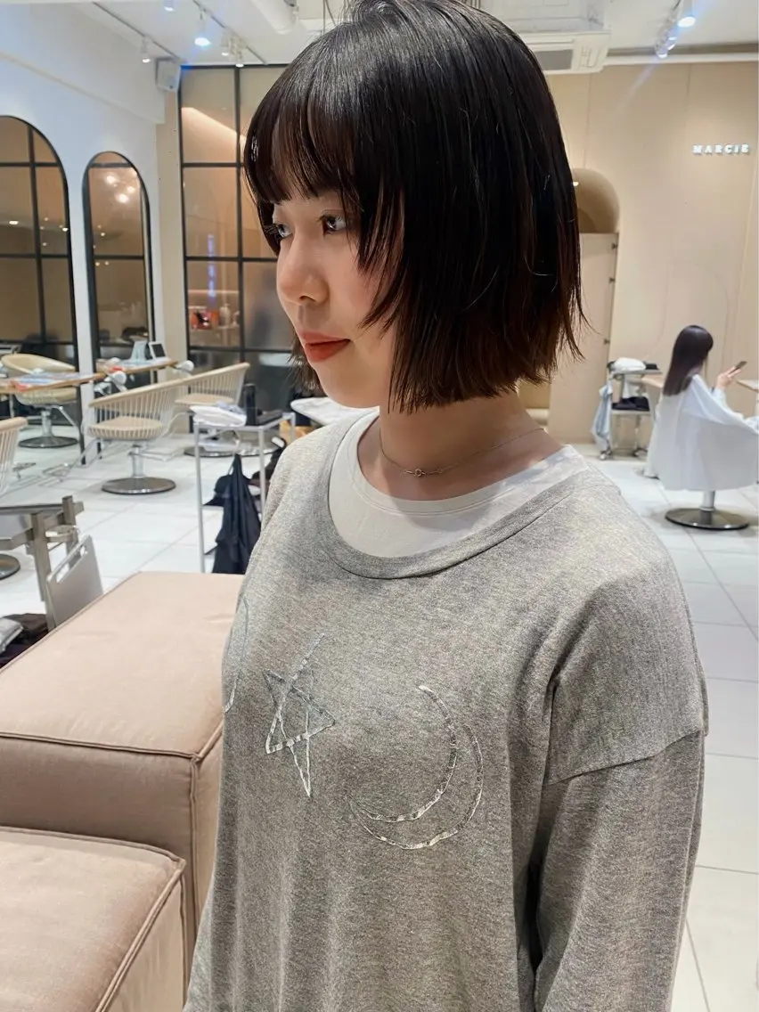 大人気ボブカット + イルミナカラーの写真