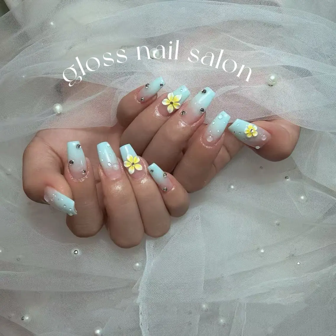 ネイル ハンドネイル ゆり🌷 gloss nailのネイルデザイン