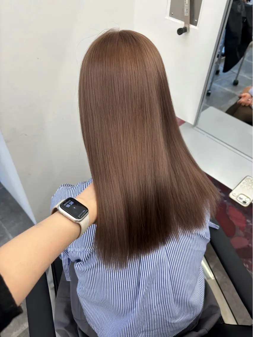 ロング ヘアカラー PELE SAKAE kannaのヘアスタイル