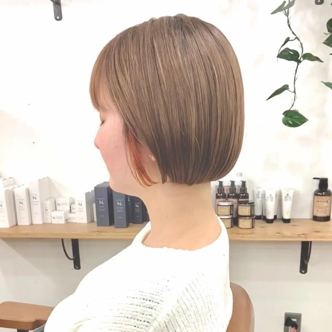 ショート カラー ブリーチ デザインカラー ハイライトカラー ボブ ハイライト ショートヘア、ボブ こやさん コヤマのヘアスタイル