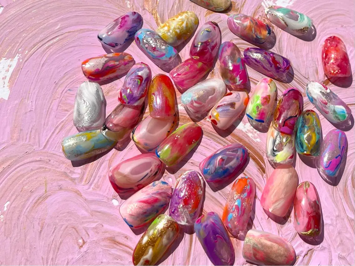 💖お任せ絵画ニュアンス5本*オフあり お好きな色をベースにオリジナルデザインをお作りしますの写真