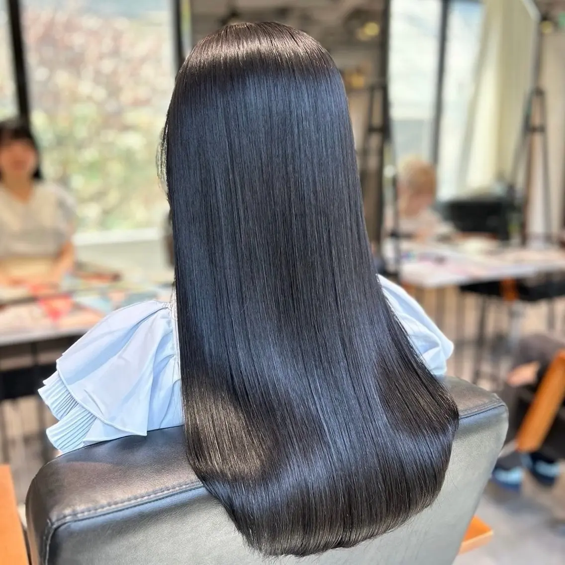 ロング 縮毛矯正 沙瞳sara🎀🫧 /カラーNo.1のヘアスタイル