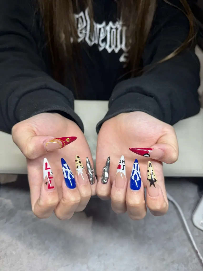 ネイル ハンドネイル IROHA NAIL 北村菜帆のネイルデザイン