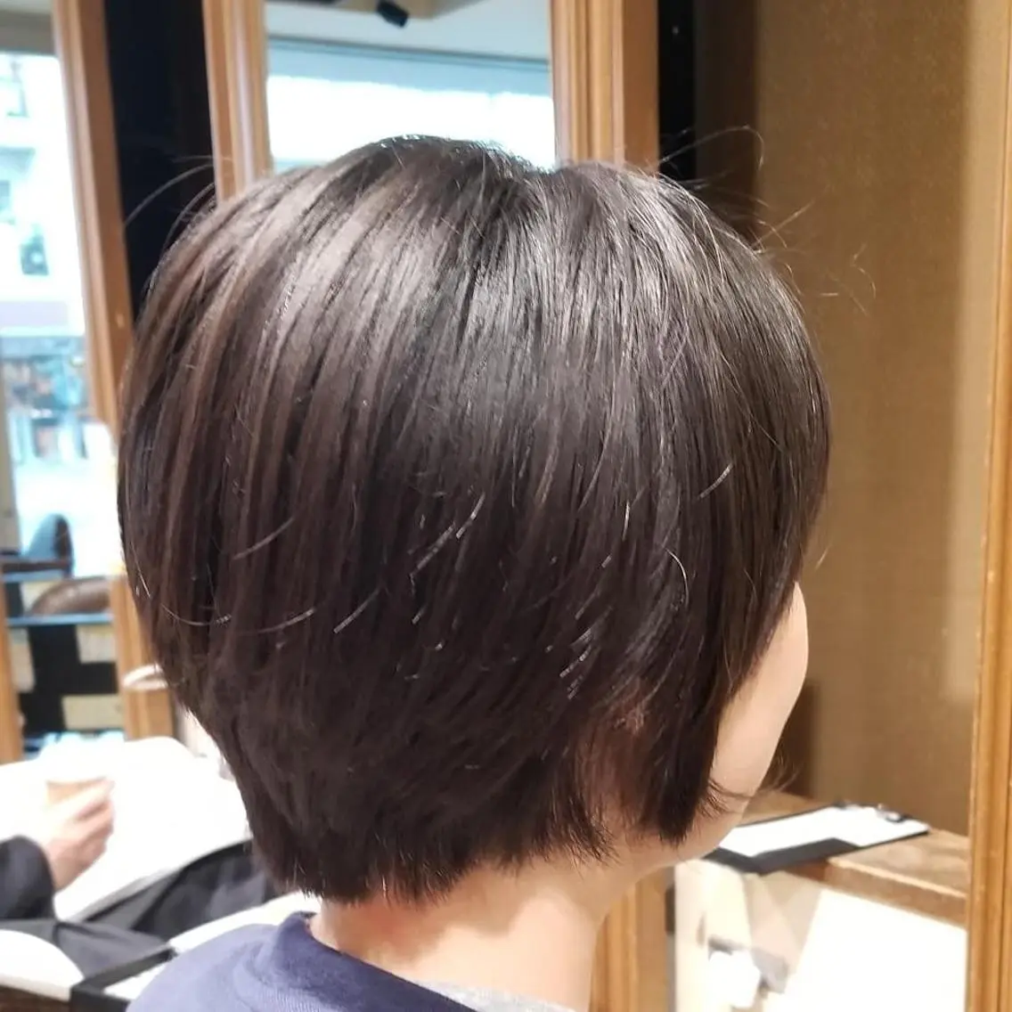 ショート 高口 雅のヘアスタイル