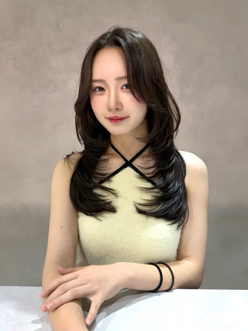 セミロング ✨レイヤー・ブリーチ なしダブル特化✨のヘアスタイル
