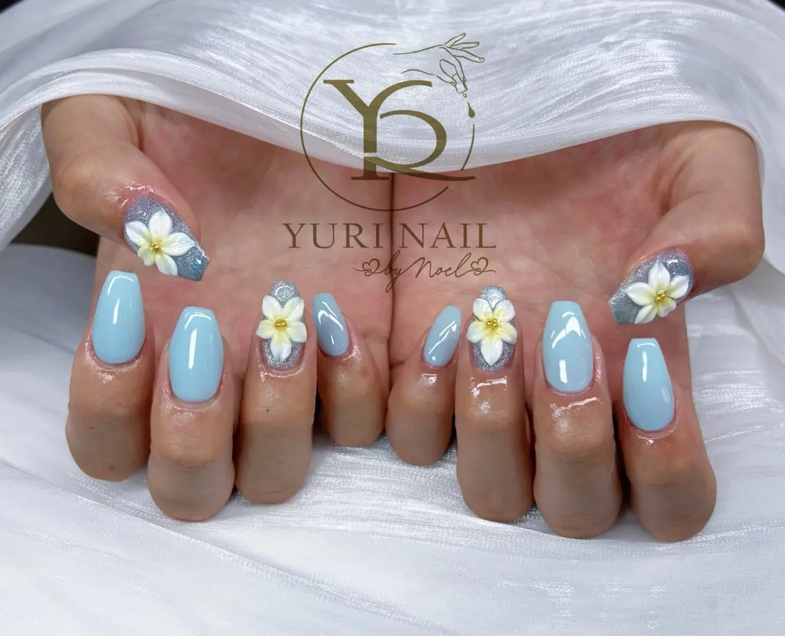 ネイル ハンドネイル フットネイル ハンドケア YURI Nail NARITAのネイルデザイン