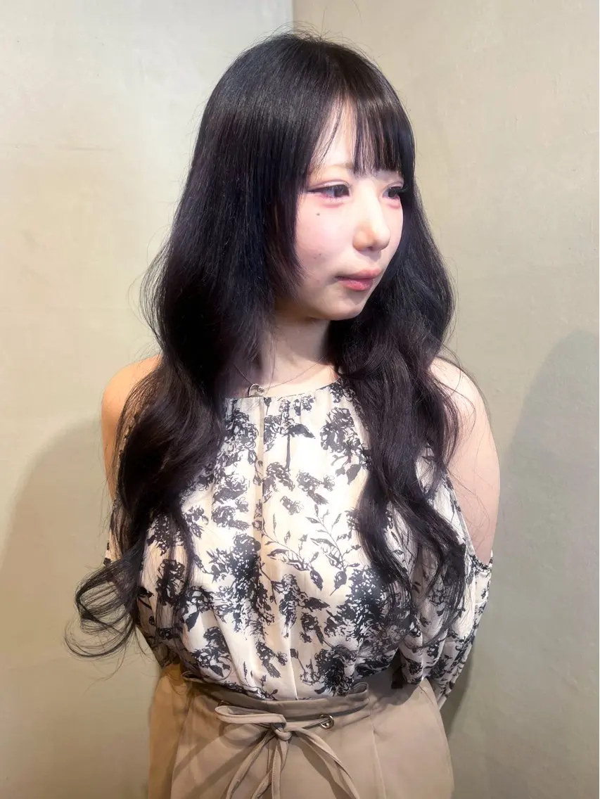ロング カラー ヘアカラー トリートメント Aya/四条烏丸/ インナーカラーのヘアスタイル