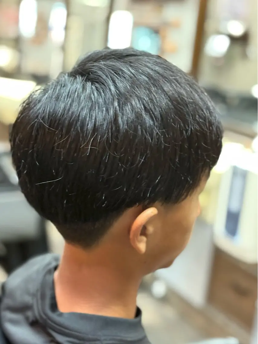 ショート 渡邊 挙児のヘアスタイル