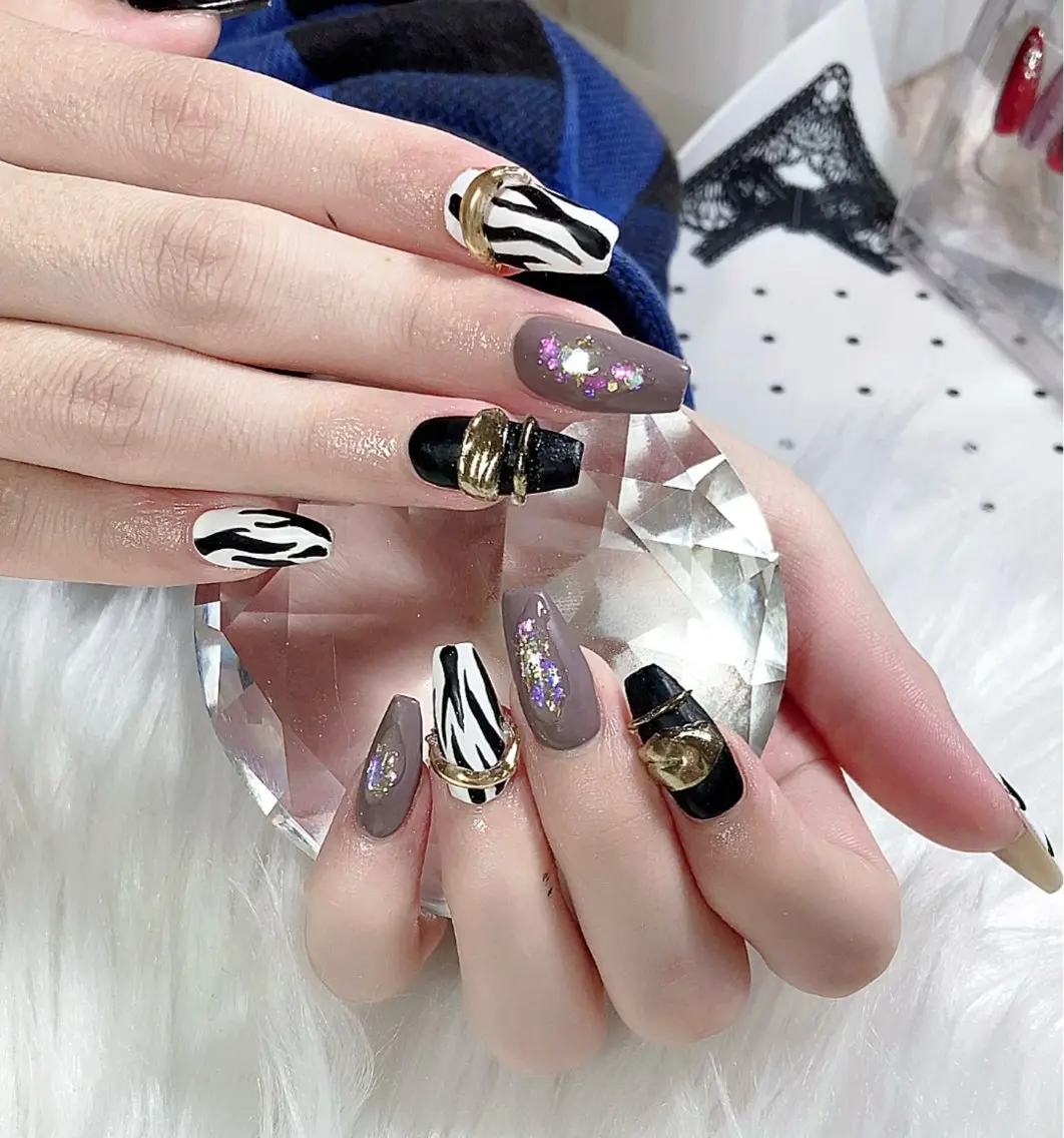ネイル ハンドネイル プライベートサロン Nail’s愛のネイルデザイン
