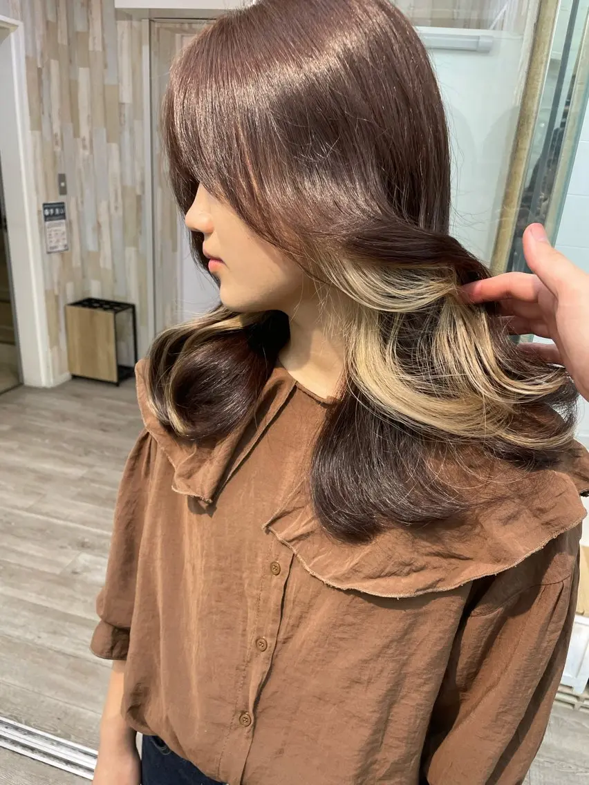 セミロング カラー ベージュカラー ブラウンカラー ミルクティーベージュ HIKARU副店長/ ✨️髪質改善のヘアスタイル