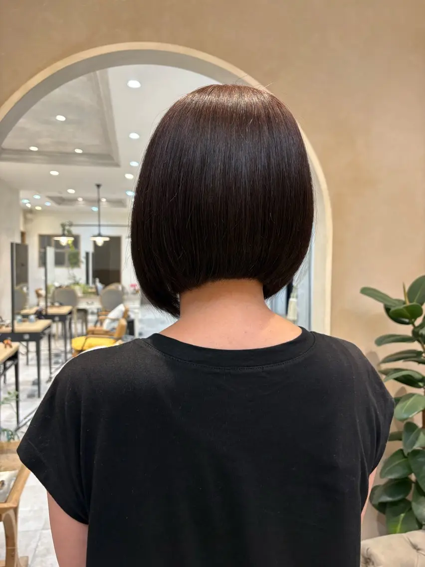 ショート 前下がりボブ ボブ あべ えみのヘアスタイル
