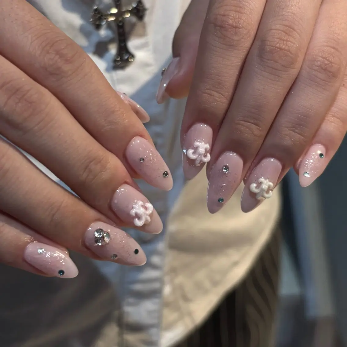 ネイル ハンドネイル 🦋WOLTOKYO 🦋shizukuのネイルデザイン