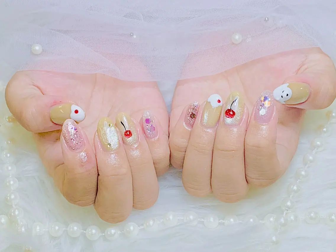 ネイル チークネイル 長さ出し フラッシュネイル フレンチネイル グラデーション ハンドネイル AN NAIL 高田馬場のネイルデザイン