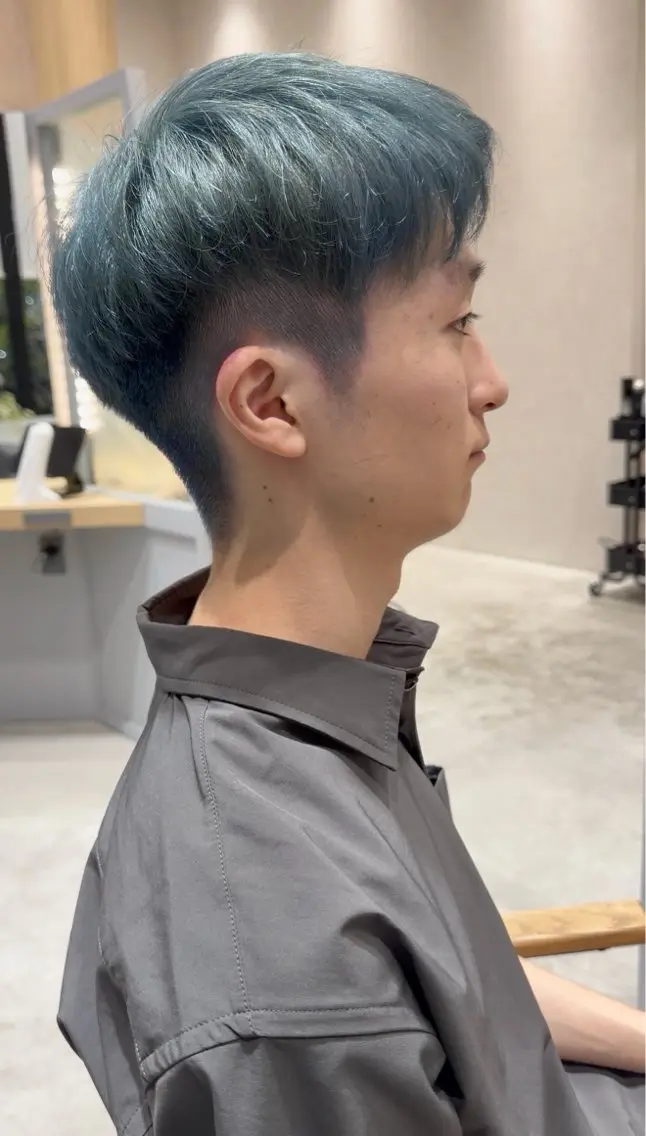 カラー ヘアカラー 保坂 瞭のヘアスタイル