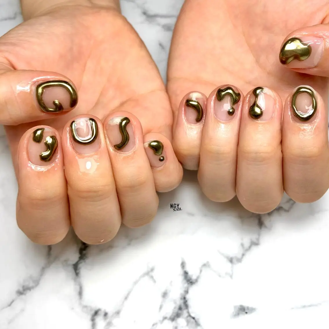 ネイル 長さ出し ミラーネイル ニュアンスネイル ぷっくりネイル ハンドネイル NAIL NOWのネイルデザイン